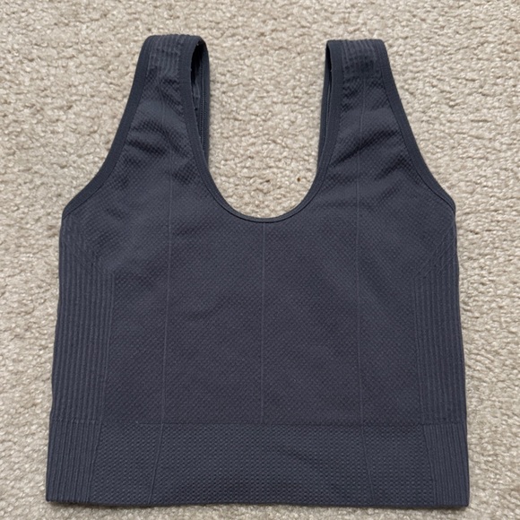 Gymshark Other - Gymshark Charcoal grey workout crop Top